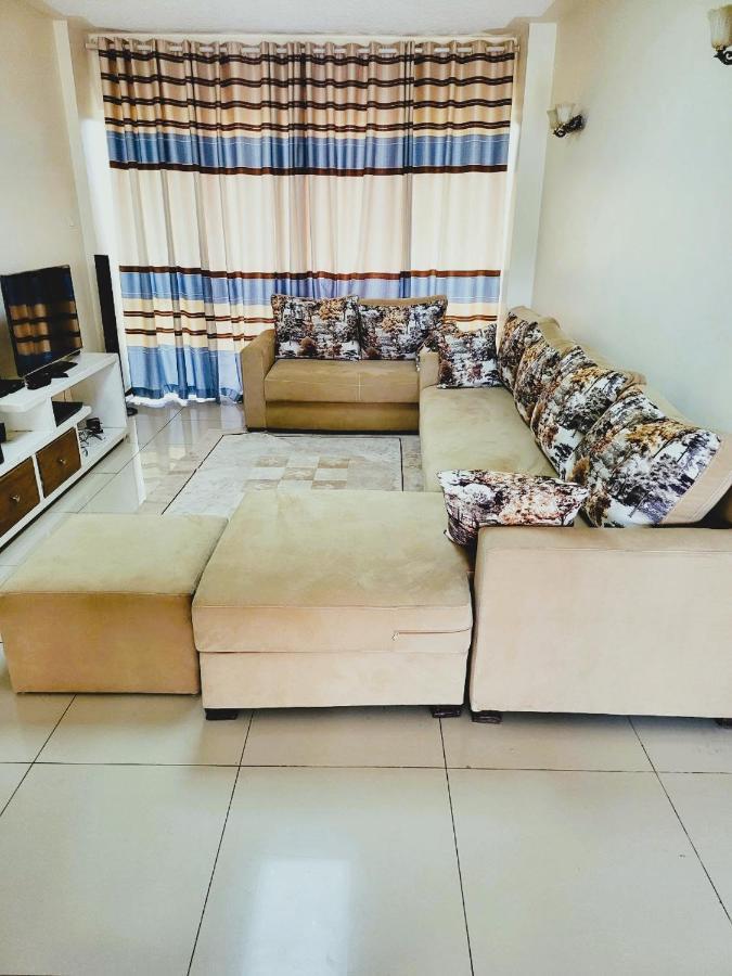 2 Bedroom Luxury Apartment In Kilimani ไนโรบี ภายนอก รูปภาพ